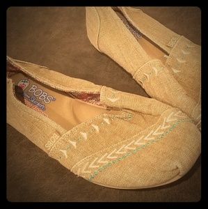 BOBS Memory Foam canvas flats